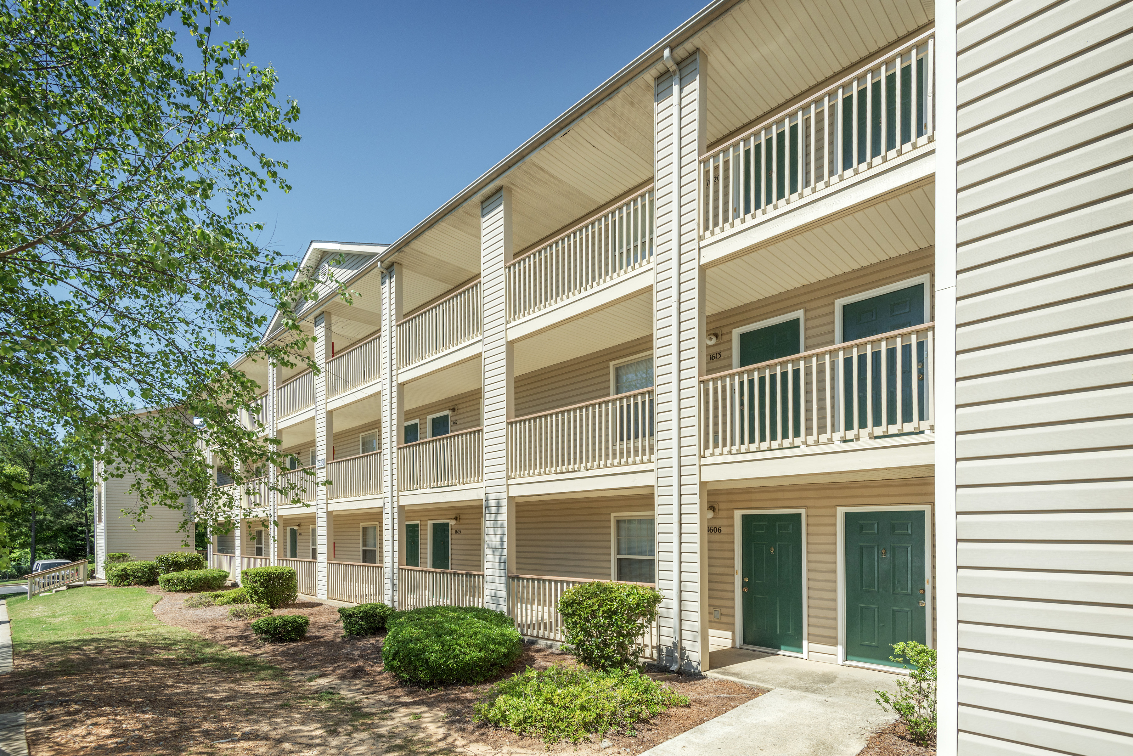 Cypress Run The Multifamily Advisory Group at Cushman & Wakefield